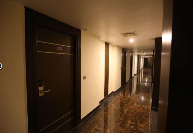 Hotel La Castle Chennai Ngoại thất bức ảnh